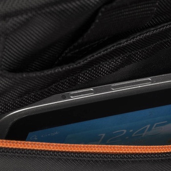 Image 1 of RIVACASE Regent 15.6 (8038)