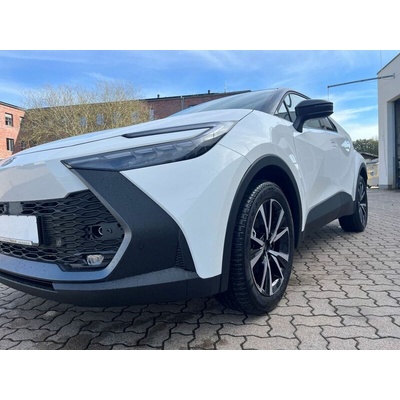 Toyota C-HR Hybrid 145 kW