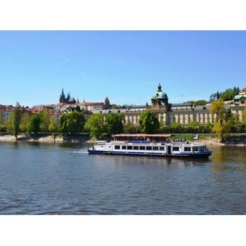 Plavba lodí po Vltavě Praha