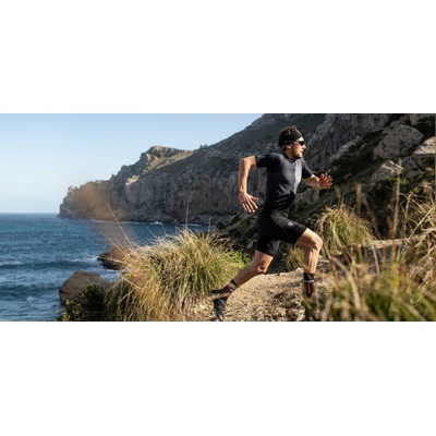 Compressport trail 2-IN-1 short black