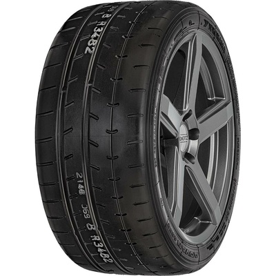 Yokohama Advan A052 325/30 R19 105Y