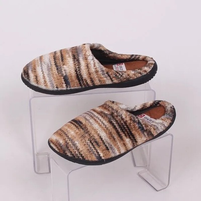 Зимни дамски пантофки в кафяви цветове