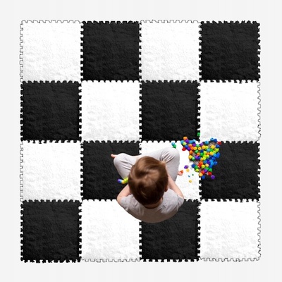 Liskinski Puzzle kobercové velké 120x120cm 16 ks BASIC 16 Ks polský výrobce