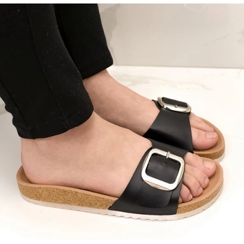 Dámske šľapky FORA čierne