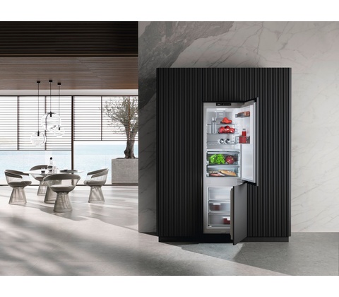 Miele KFN 7744 C
