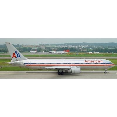 Phoenix B767-323ER American Airlines 1990s Colors 1:400