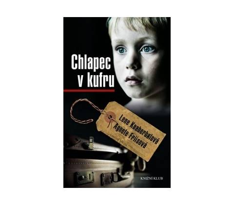 Chlapec v kufru