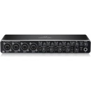 Behringer UMC404HD