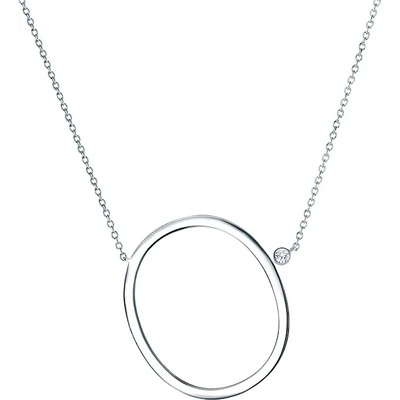 SAVICKI Колие с буква О: сребро. бял сапфир