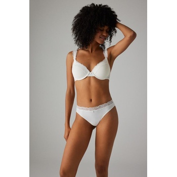 Ysabel Mora БРАЗИЛИАНА 10668