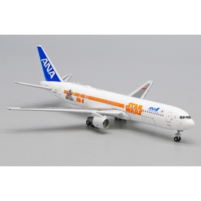 JC Wings B767-381ER ANA All Nippon Airways Star Wars R2-D2 / BB-8 Colors 1:500