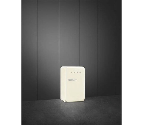 Smeg FAB10RCR5