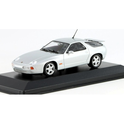 Porsche 928 GTS Coupe 1991 stříbrná 1:43 - Minichamps