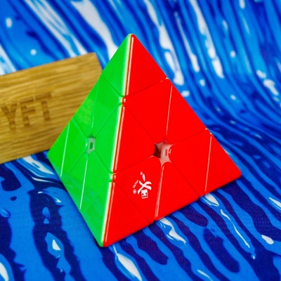 Dayan Pyraminx V3 M UV