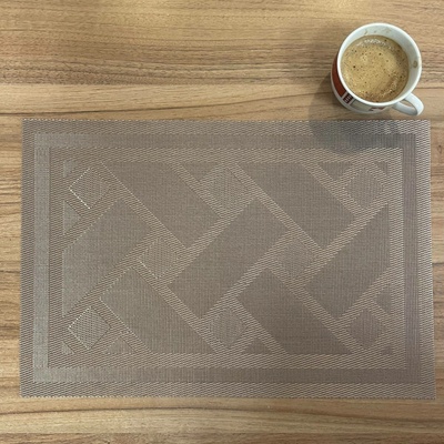 TiaHome Prostírání Deluxe pod talíř Kendrick světle hnědá 35x45cm