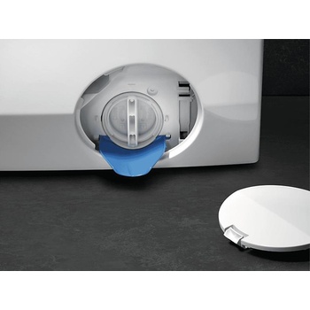 Image 1 of AEG LFR61944UE