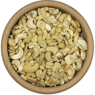 eBrat.sk Kešu orechy polovičky 1000 g