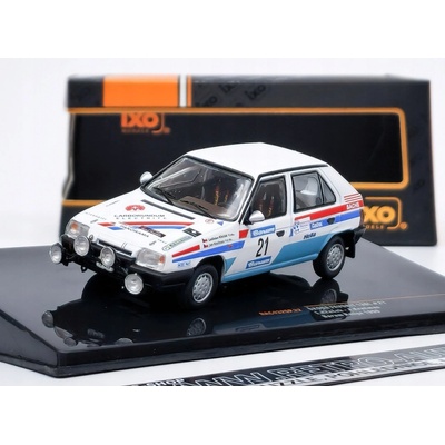 IXO Škoda Favorit 136 L no.21 Barum Rally 1990 L.Křeček/J.Krečman 1:43