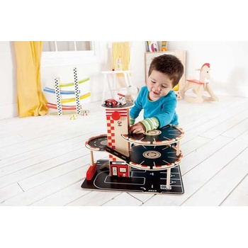 Hape Toys Veľká garáž