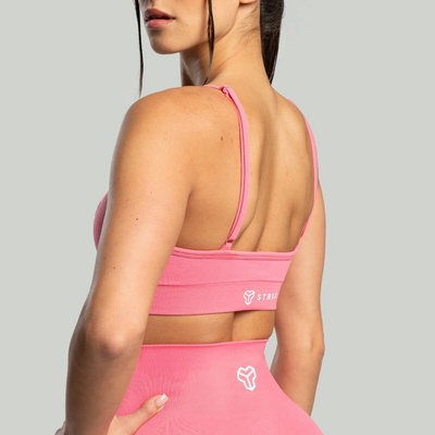 Strix Seamless String Sorbet