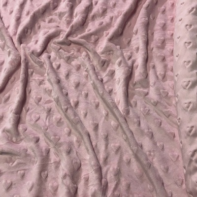 Látka minky srdička, 320 g/m², šíře 160 cm, metráž, světle růžová