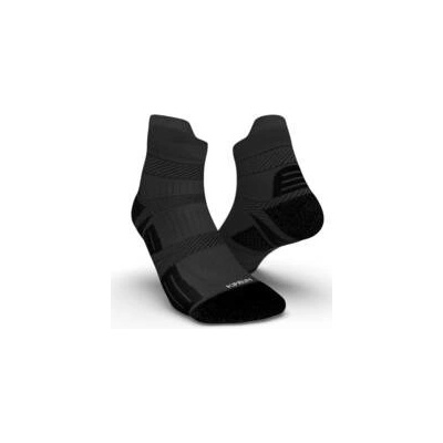 Kiprun Bežecké ponožky Strap tenké čierne