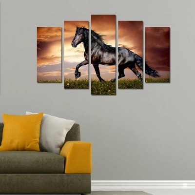 Art gift Декоративен панел за стена - Черен жребец