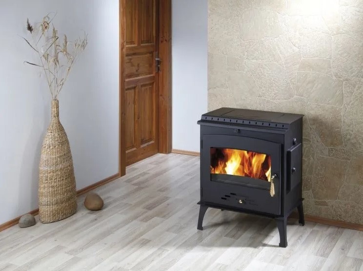 Haas+Sohn Kamna: Teplo Domova s Tradicí a Kvalitou