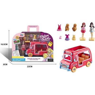 Отворен бус с кукли и аксесоари