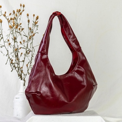 Ammyla Kožená kabelka Ava burgundy červená