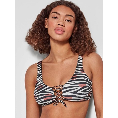 Gisela ГОРНА ЧАСТ БАНСКИ ДВУЛИЦЕВА 2/30132 gisela