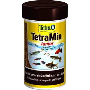TETRA TetraMin Junior - пълноценна храна под формата на микро люспи за бебета риби над 1 см, съдържаща висококачествени, функционални хранителни вещества - кутия 100 мл