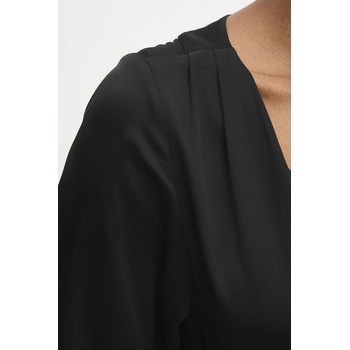 Answear. LAB Гащеризон Answear. LAB в черно с v-образно деколте (2918.iak)