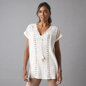 Jednofarebná krepónová tunika s čipkou a macramé ražná