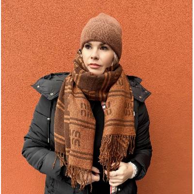 Hnědo-karamelová oboustranná maxi šála DUAL