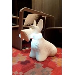 Qeeboo Настолна лампа Scottie (34001WH)