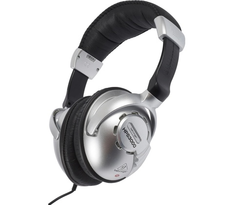 Behringer HPS3000