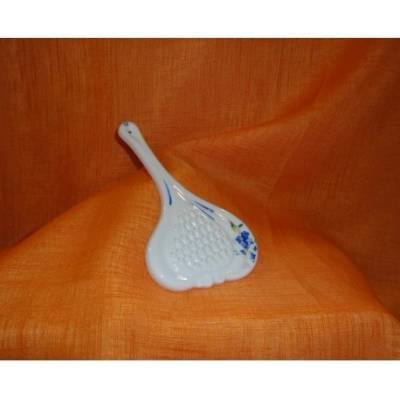 Struhadlo na česnek, Pomněnky, 15 cm Český porcelán Dubí