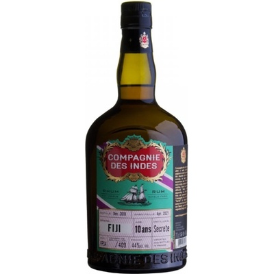 Compagnie des Indes Fiji Secrete 10y 44% 0,7 l (karton)