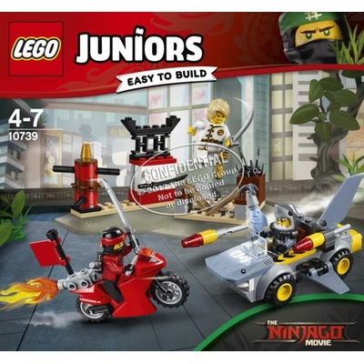 LEGO® Juniors 10739 Žraločí útok