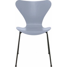 Fritz Hansen Series 7 lavender blue / black