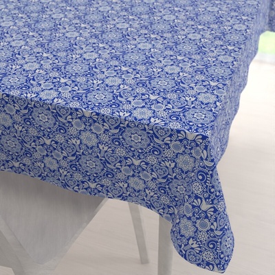 Biante Dekoračný obdĺžnikový obrus PML-100 Modro-biely ľudový ornament 60x100 cm