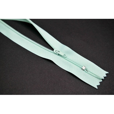 Nedeliteľný jemný plastový špirálový zips (veľkosť číslo 3) rôzne farby - dĺžka 12 cm - 60 cm 18 cm Jadeitová zelená