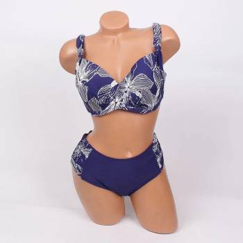 Image 1 of Макси бански в тъмносиньо с бели цветя - чашка d