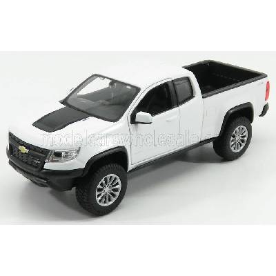 MAISTO CHEVROLET COLORADO ZR2 PICK-UP 2017 - WHITE BLACK 1:27
