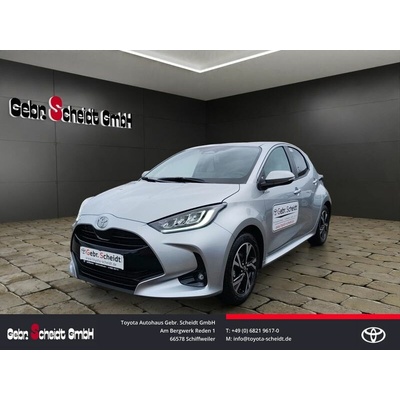 Toyota Yaris Hybrid Teamplayer 85 kW
