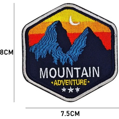 WARAGOD Vyšívaná nášivka Mountain Camping 01