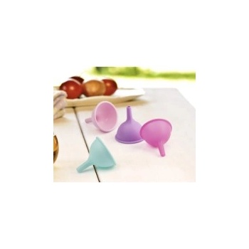 Bast plastic Bast plastic-Силиконова фуния-7х7см-brns. 50009 (204208)