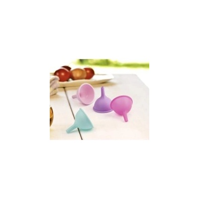 Bast plastic Bast plastic-Силиконова фуния-7х7см-brns. 50009 (204208)