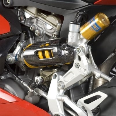 Chránič zadního tlumiče R&G Racing pro motocykly DUCATI 1199 Panigale, karbon